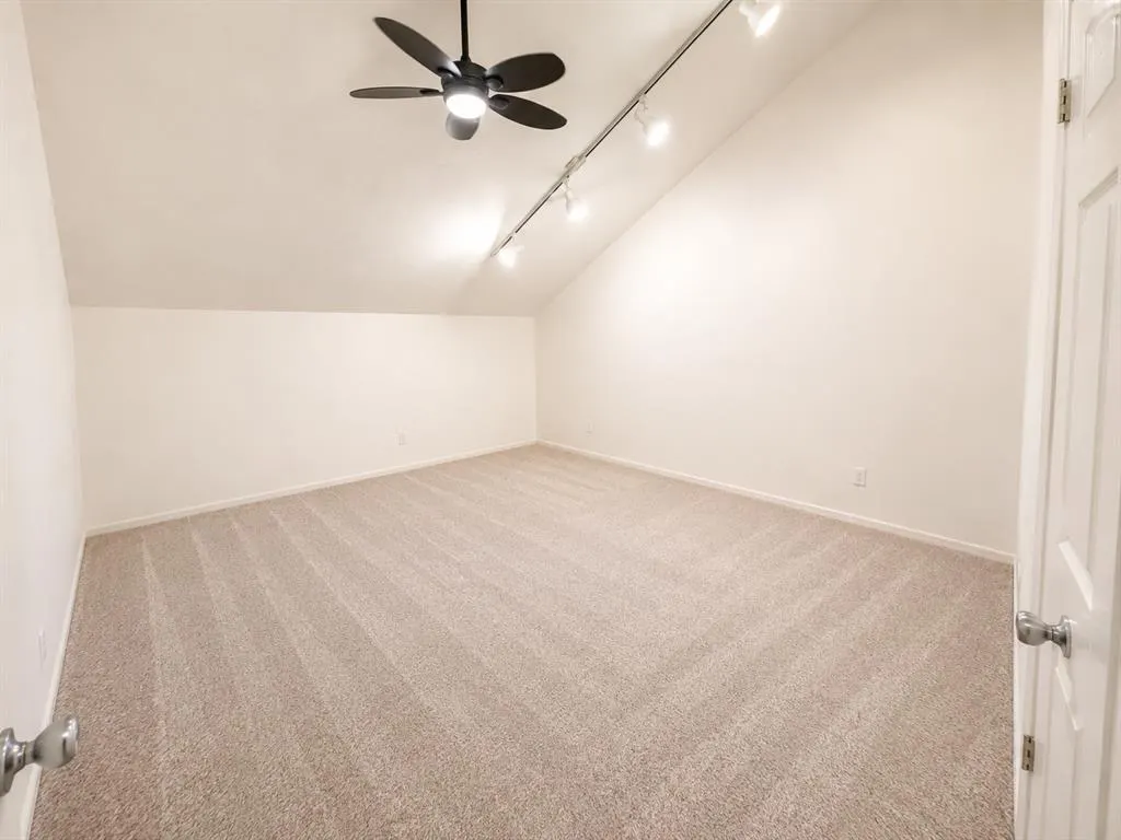 Photo 27 — 11302 N Benttree Circle, Oklahoma City, OK 73120
