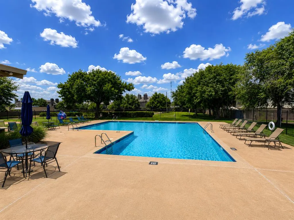 Photo 37 — 11302 N Benttree Circle, Oklahoma City, OK 73120