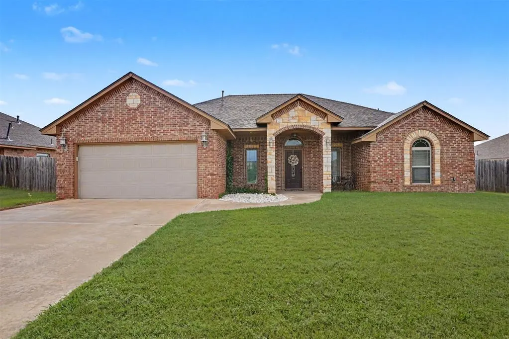 Photo 2 — 1506 NE Scenic Ridge Ridge, Elgin, OK 73538