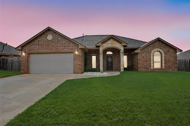 Photo 3 — 1506 NE Scenic Ridge Ridge, Elgin, OK 73538