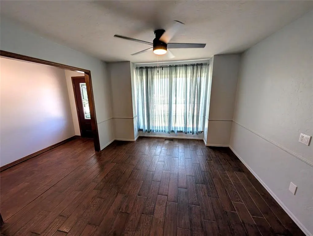 Photo 6 — 10133 Bromley Court, Oklahoma City, OK 73159