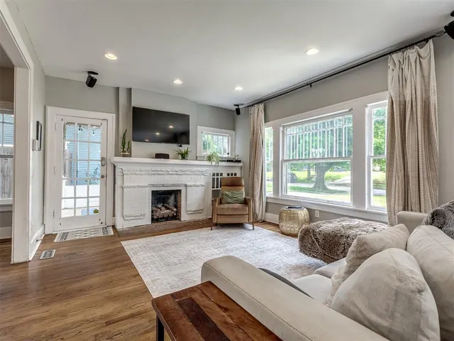 Photo 2 — 435 NW 22nd Street, Oklahoma City, OK 73103