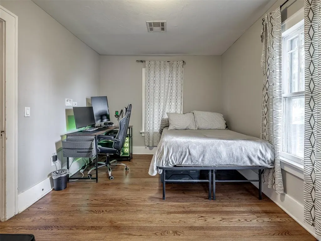 Photo 19 — 435 NW 22nd Street, Oklahoma City, OK 73103