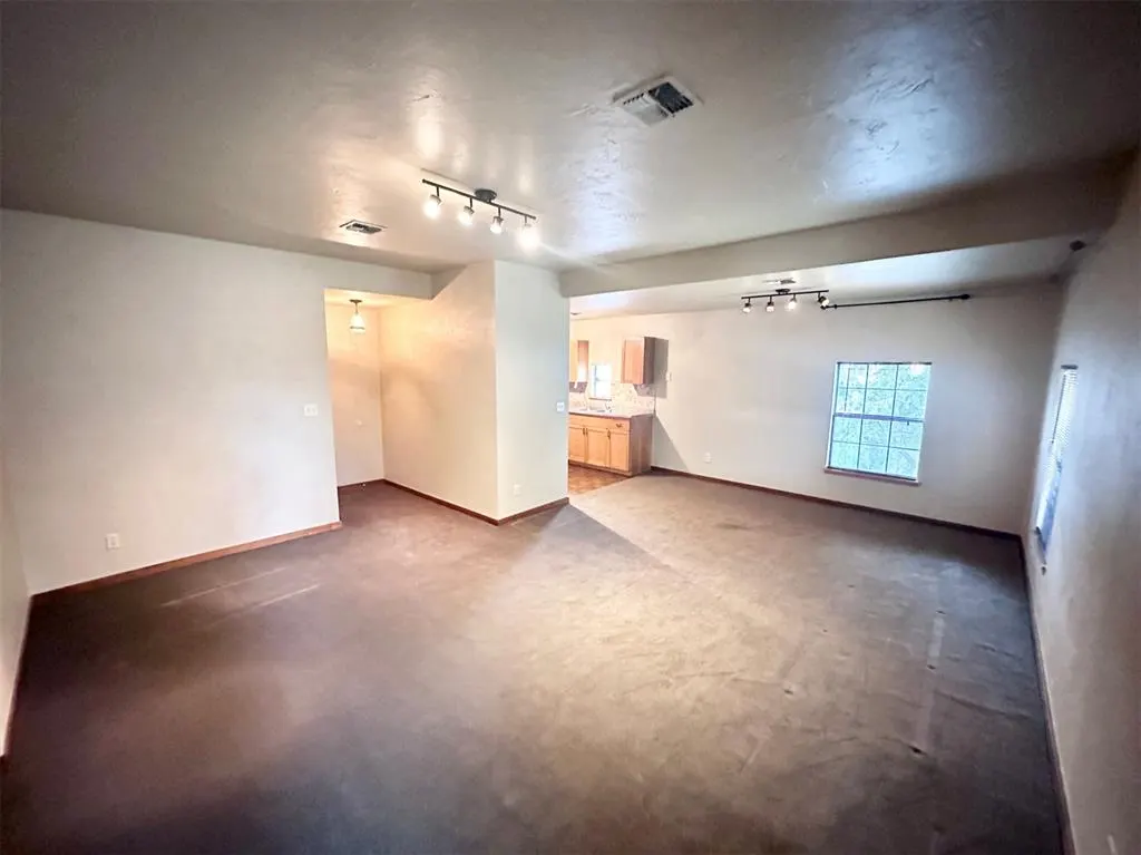 Photo 23 — 1303 NW 22nd Street, Oklahoma City, OK 73106