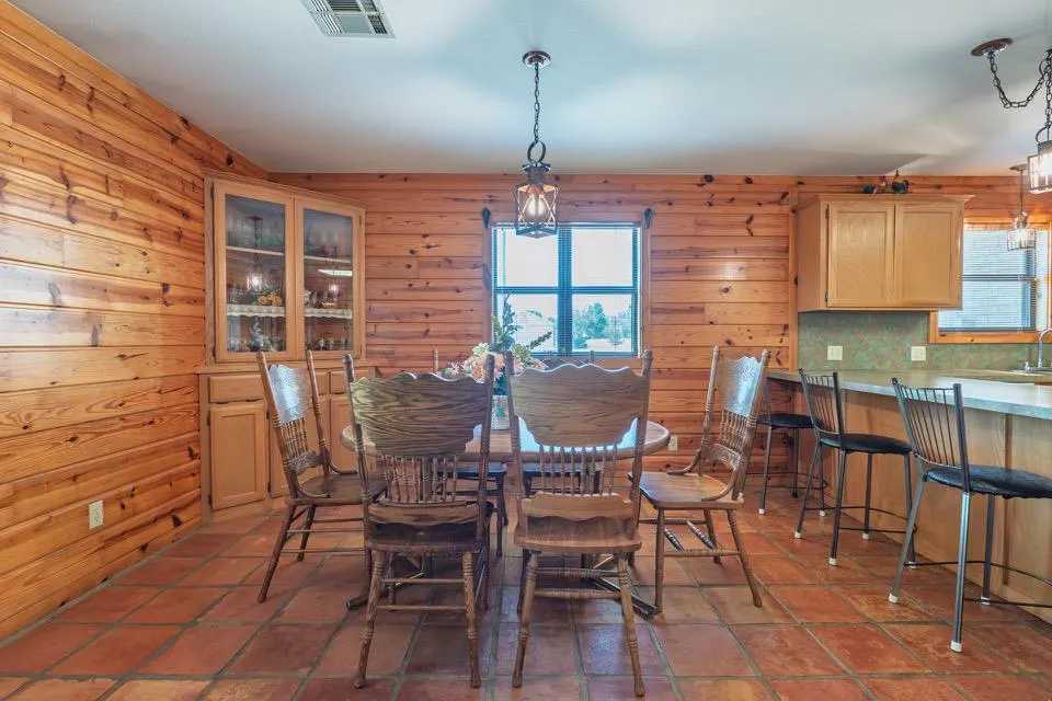 Photo 14 — 18306 Gaddy Road, Shawnee, OK 74801