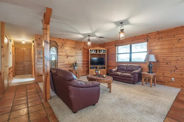 Photo 5 — 18306 Gaddy Road, Shawnee, OK 74801