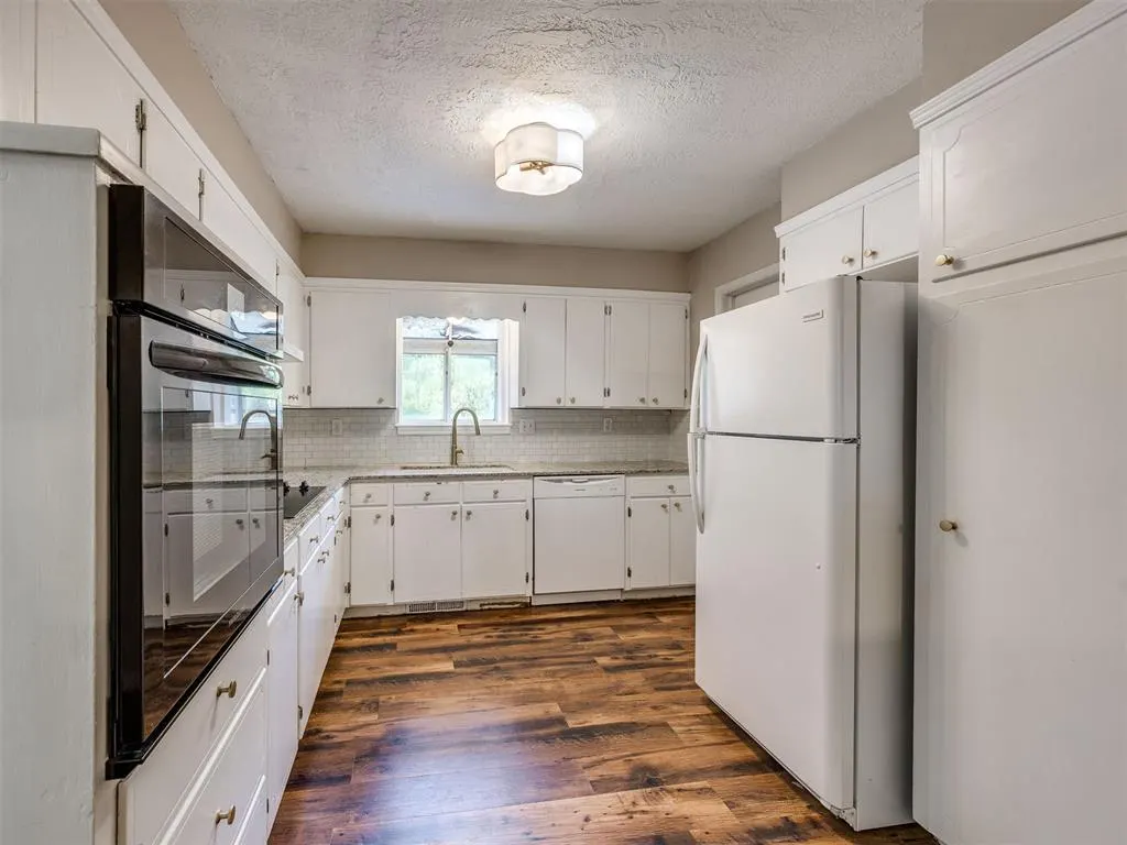 Photo 15 — 1801 Aladdin Street, Norman, OK 73072