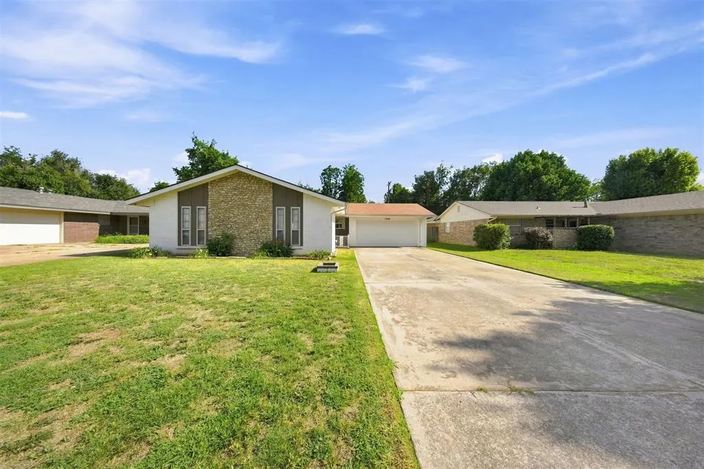 Front exterior — 7908 NW 40th Street, Bethany, OK 73008
