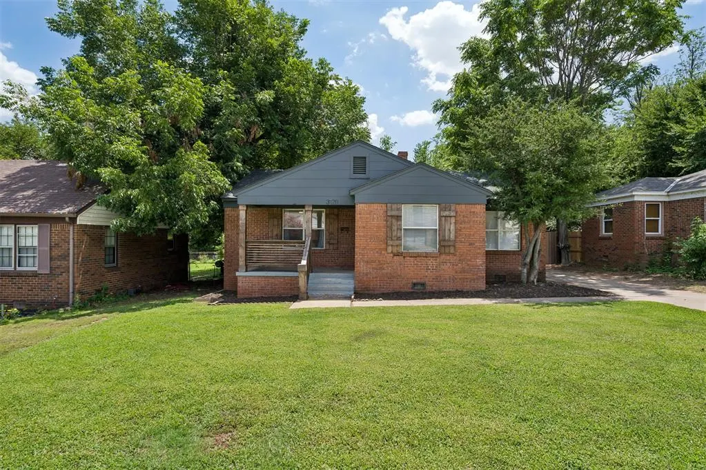 Front exterior — 3120 W Park Place, Oklahoma City, OK 73107