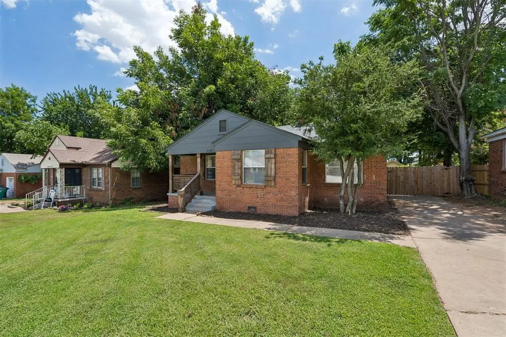 Photo 2 — 3120 W Park Place, Oklahoma City, OK 73107
