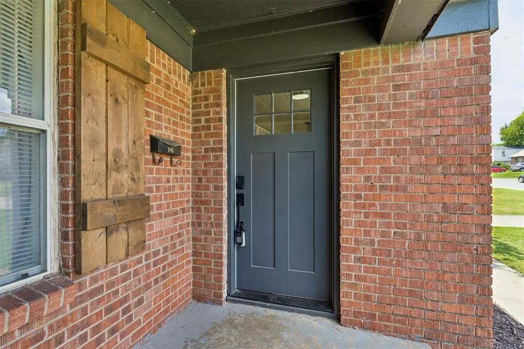 Photo 3 — 3120 W Park Place, Oklahoma City, OK 73107