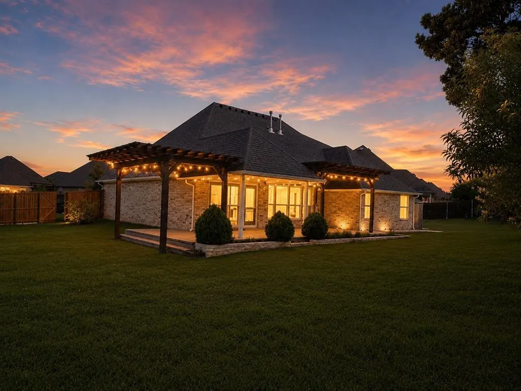 Photo 13 — 18500 Heritage Run Road, Edmond, OK 73012