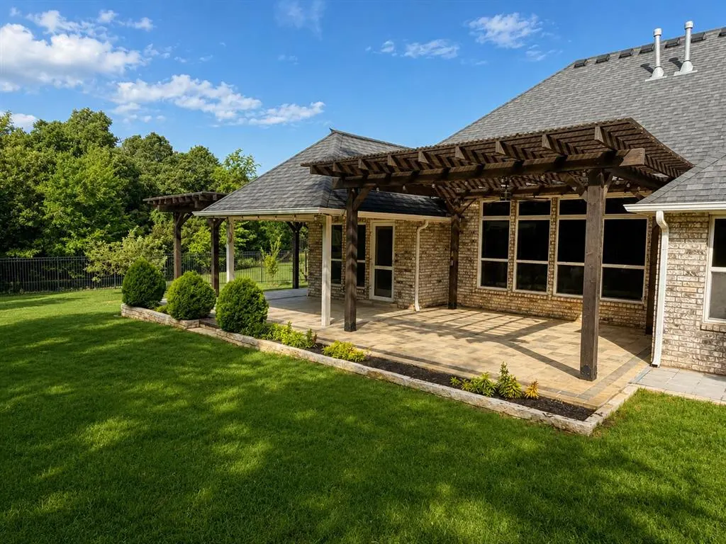 Photo 15 — 18500 Heritage Run Road, Edmond, OK 73012