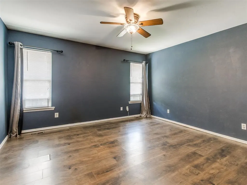 Photo 18 — 1129 Hawthorne Drive, Oklahoma City, OK 73110