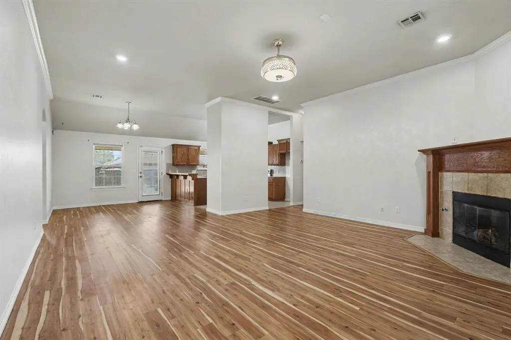 Photo 7 — 11632 SW 11th Street, Yukon, OK 73099
