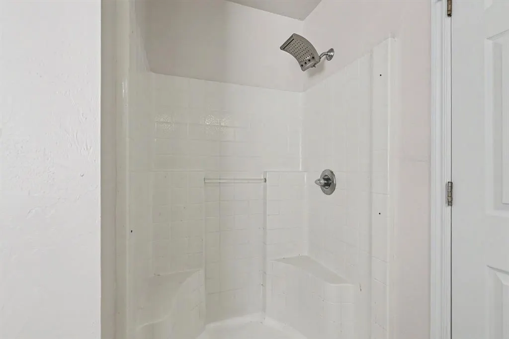 Photo 17 — 11632 SW 11th Street, Yukon, OK 73099