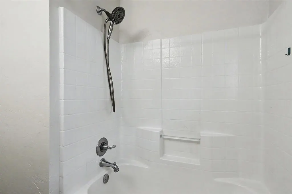 Photo 24 — 11632 SW 11th Street, Yukon, OK 73099