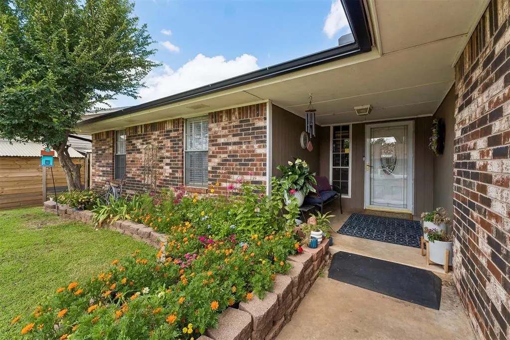 Photo 43 — 9809 S Country Club Drive, Oklahoma City, OK 73159