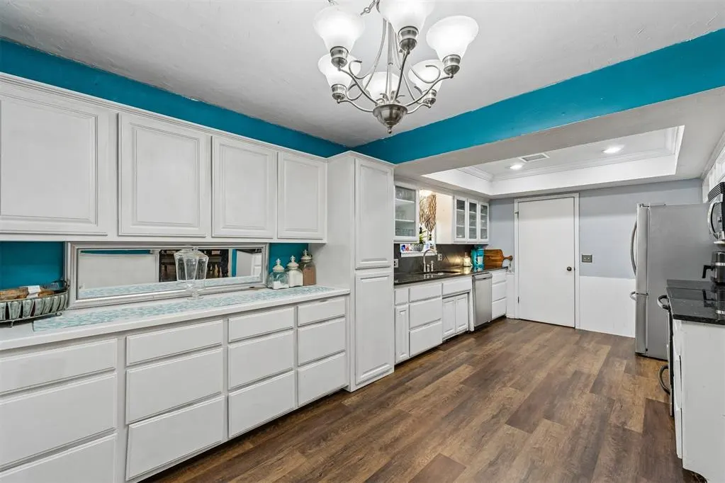 Photo 20 — 9809 S Country Club Drive, Oklahoma City, OK 73159