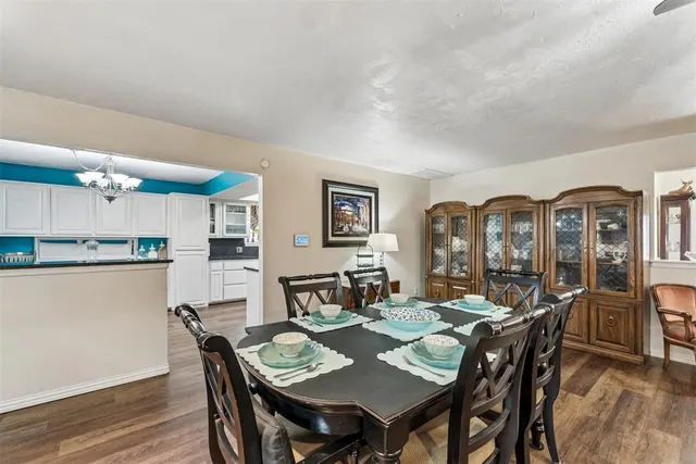 Photo 5 — 9809 S Country Club Drive, Oklahoma City, OK 73159