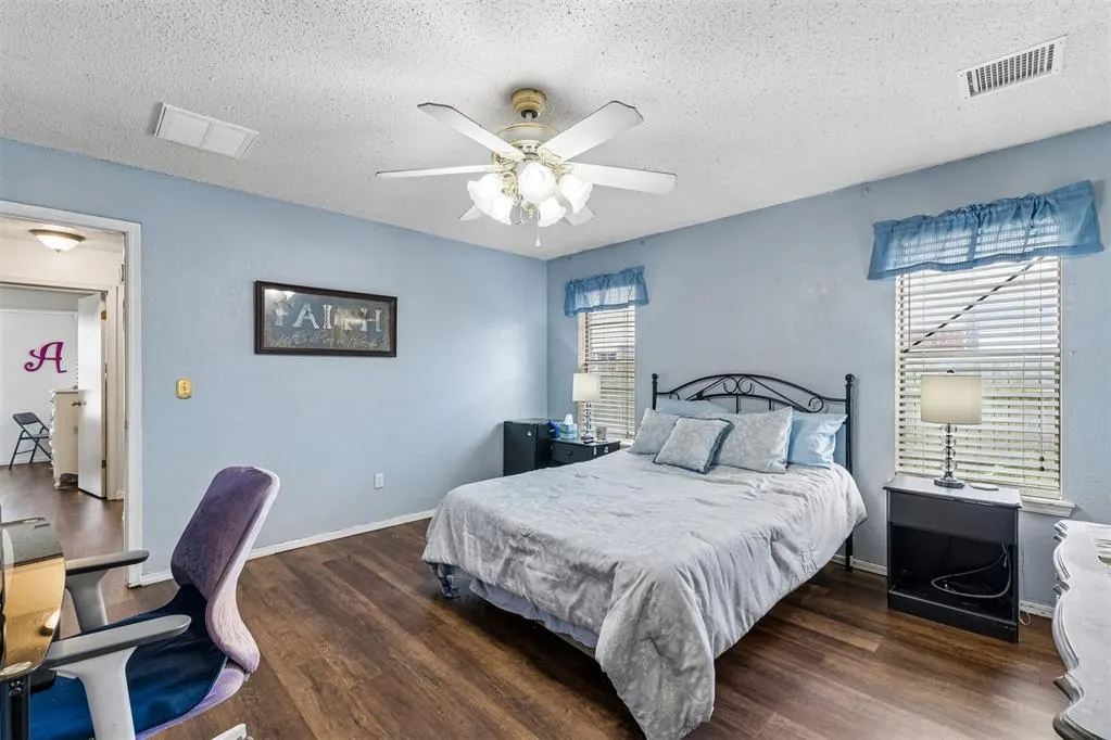 Photo 29 — 9809 S Country Club Drive, Oklahoma City, OK 73159