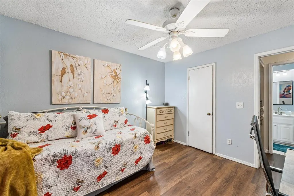 Photo 34 — 9809 S Country Club Drive, Oklahoma City, OK 73159