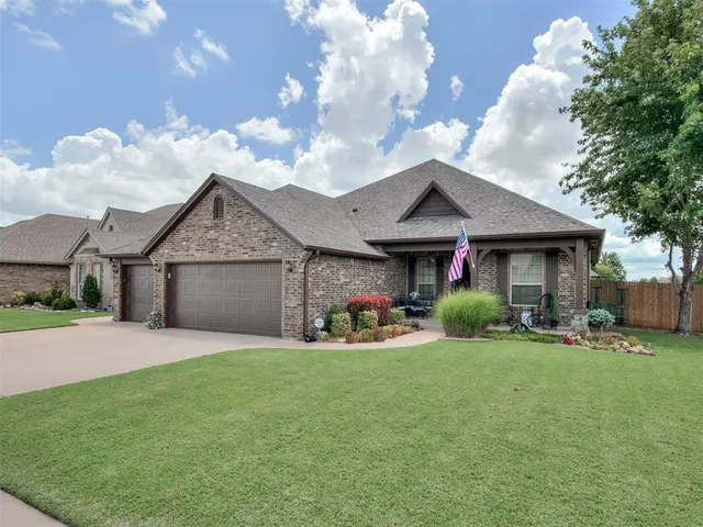 Front exterior — 4916 SW 126th Street, Oklahoma City, OK 73173