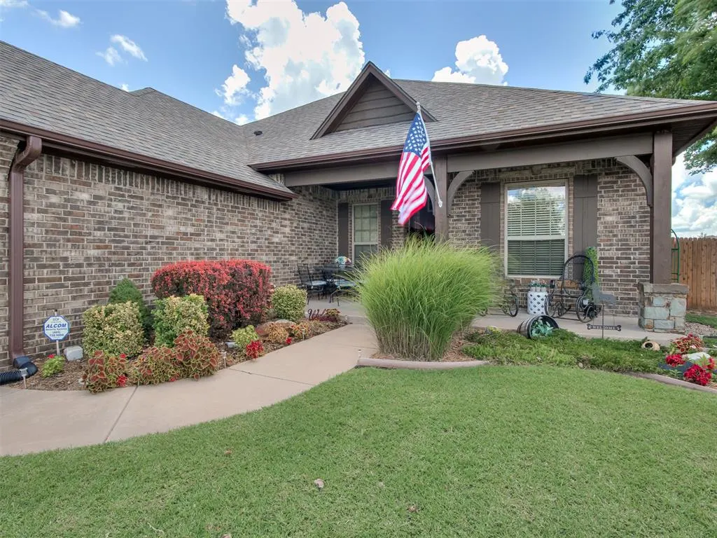 Photo 4 — 4916 SW 126th Street, Oklahoma City, OK 73173