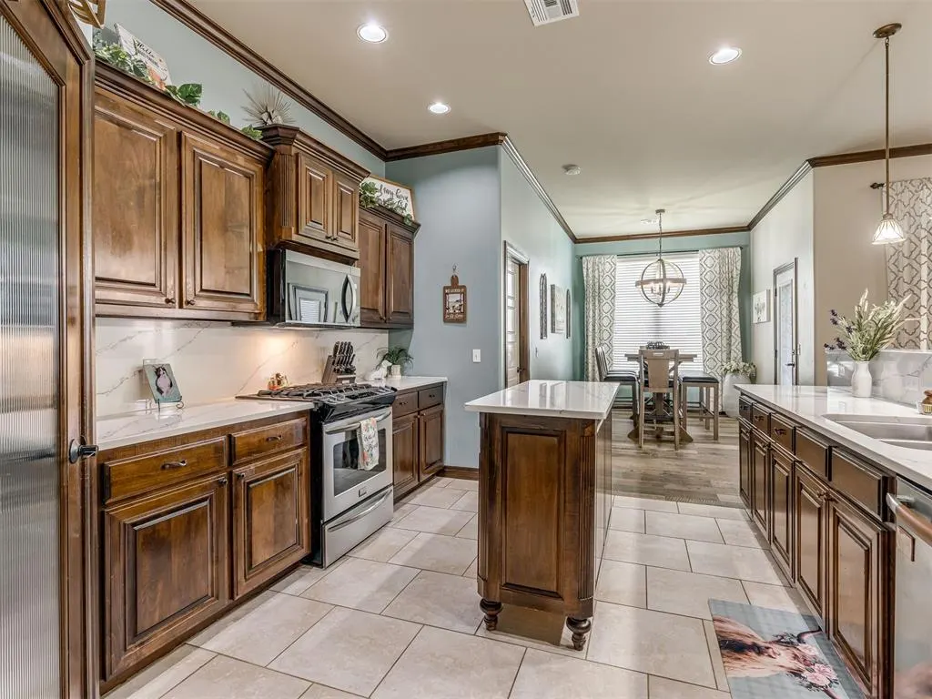 Photo 10 — 4916 SW 126th Street, Oklahoma City, OK 73173