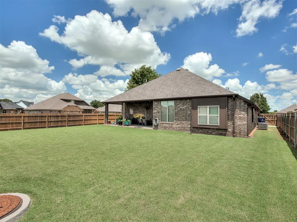 Photo 39 — 4916 SW 126th Street, Oklahoma City, OK 73173