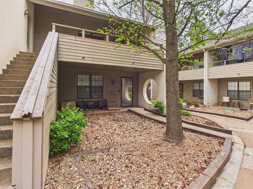 Photo 21 — 11130 Stratford Drive 325, Oklahoma City, OK 73120
