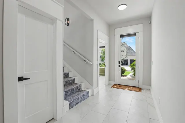 Photo 2 — 16741 Little Leaf Lane, Edmond, OK 73012