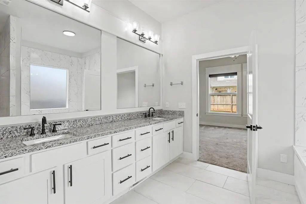 Photo 15 — 16741 Little Leaf Lane, Edmond, OK 73012