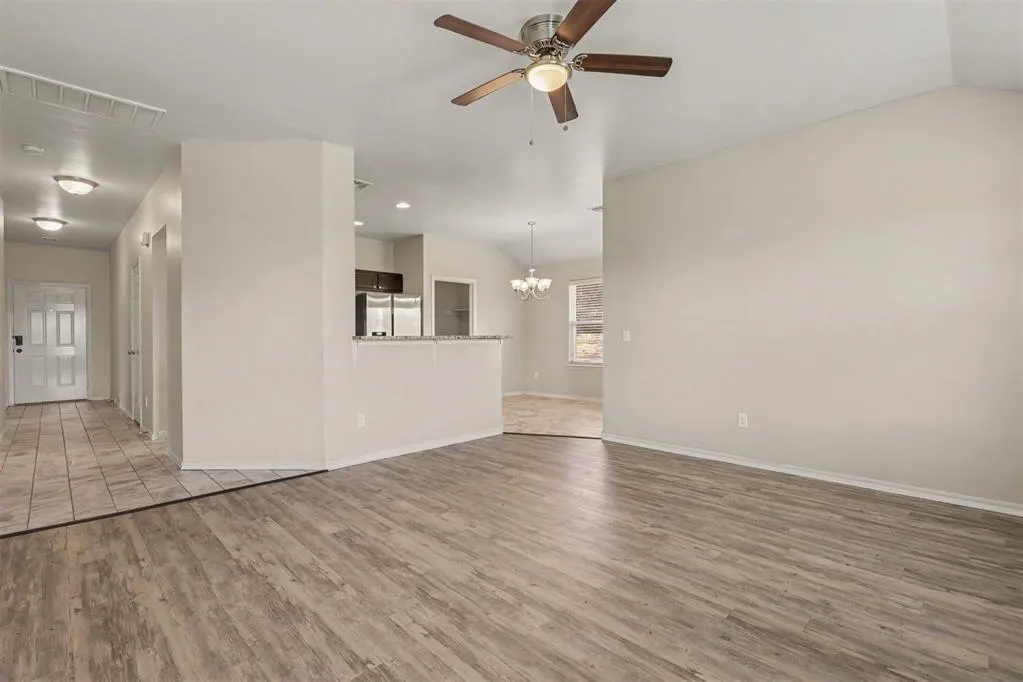 Photo 2 — 4404 Windgate West Road, Oklahoma City, OK 73179