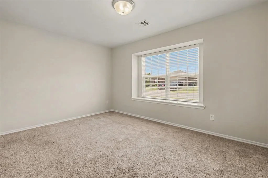 Photo 8 — 4404 Windgate West Road, Oklahoma City, OK 73179