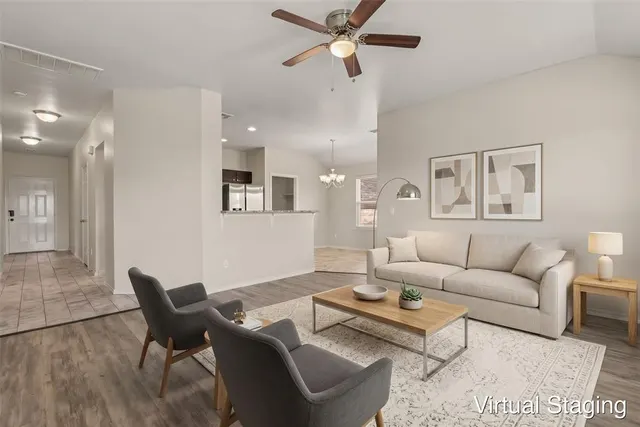 Photo 3 — 4404 Windgate West Road, Oklahoma City, OK 73179