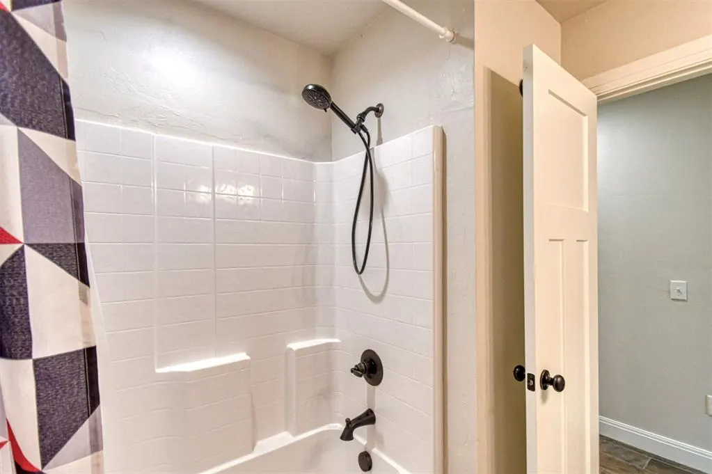 Photo 32 — 3713 King Arthur Court, Newcastle, OK 73065