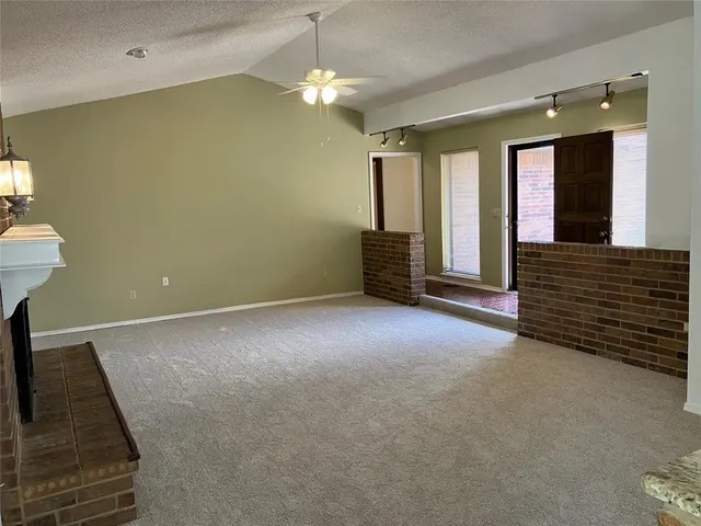 Photo 4 — 1315 Saint Mathews Drive, Midwest City, OK 73110