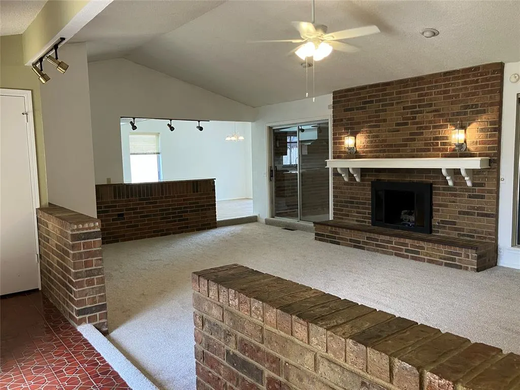 Photo 5 — 1315 Saint Mathews Drive, Midwest City, OK 73110
