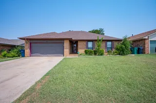 Sold home at 813 Wandering Way