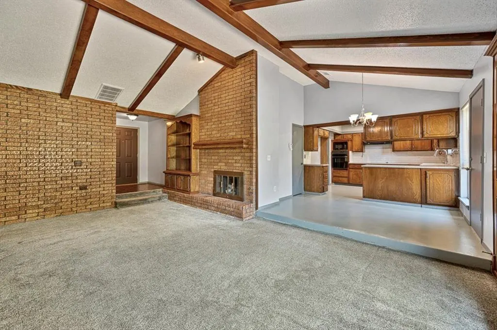 Photo 14 — 813 Wandering Way, Oklahoma City, OK 73170