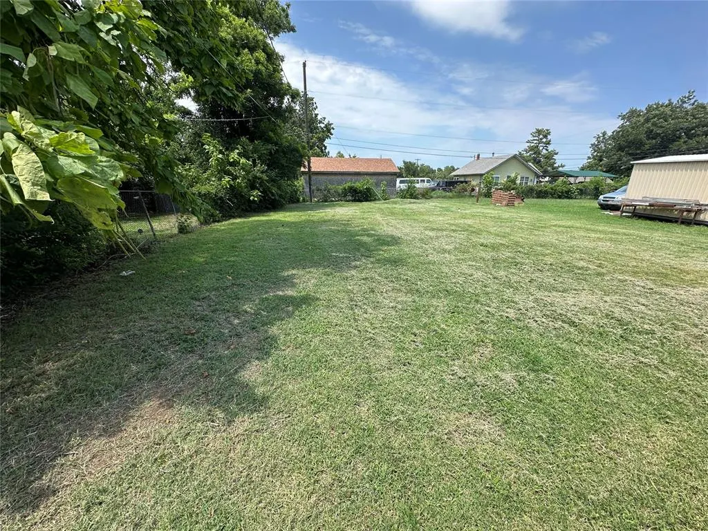 Photo 6 — 509 Delaware Street, Jones, OK 73049