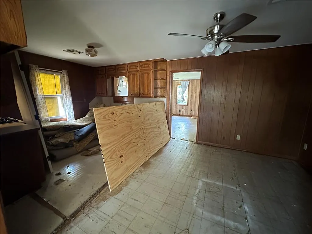 Photo 9 — 509 Delaware Street, Jones, OK 73049