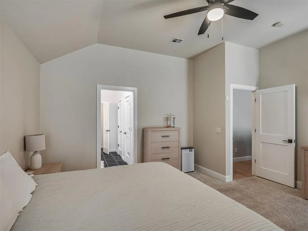 Photo 20 — 823 Olde Town Drive, Piedmont, OK 73078