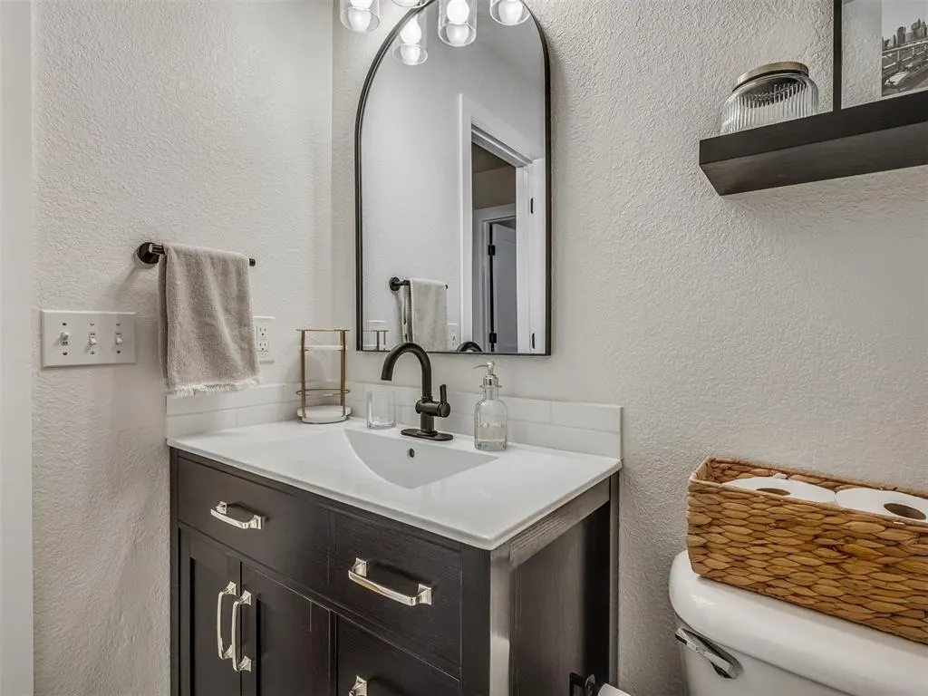 Photo 31 — 823 Olde Town Drive, Piedmont, OK 73078