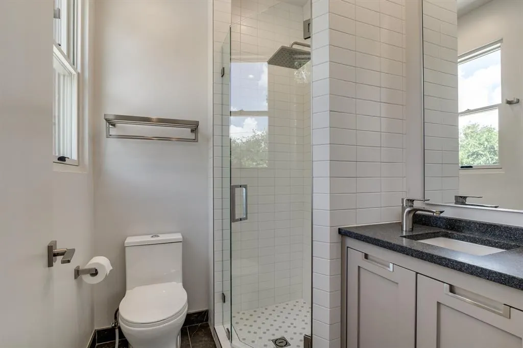 Photo 39 — 130 NW 28th Street, Oklahoma City, OK 73103
