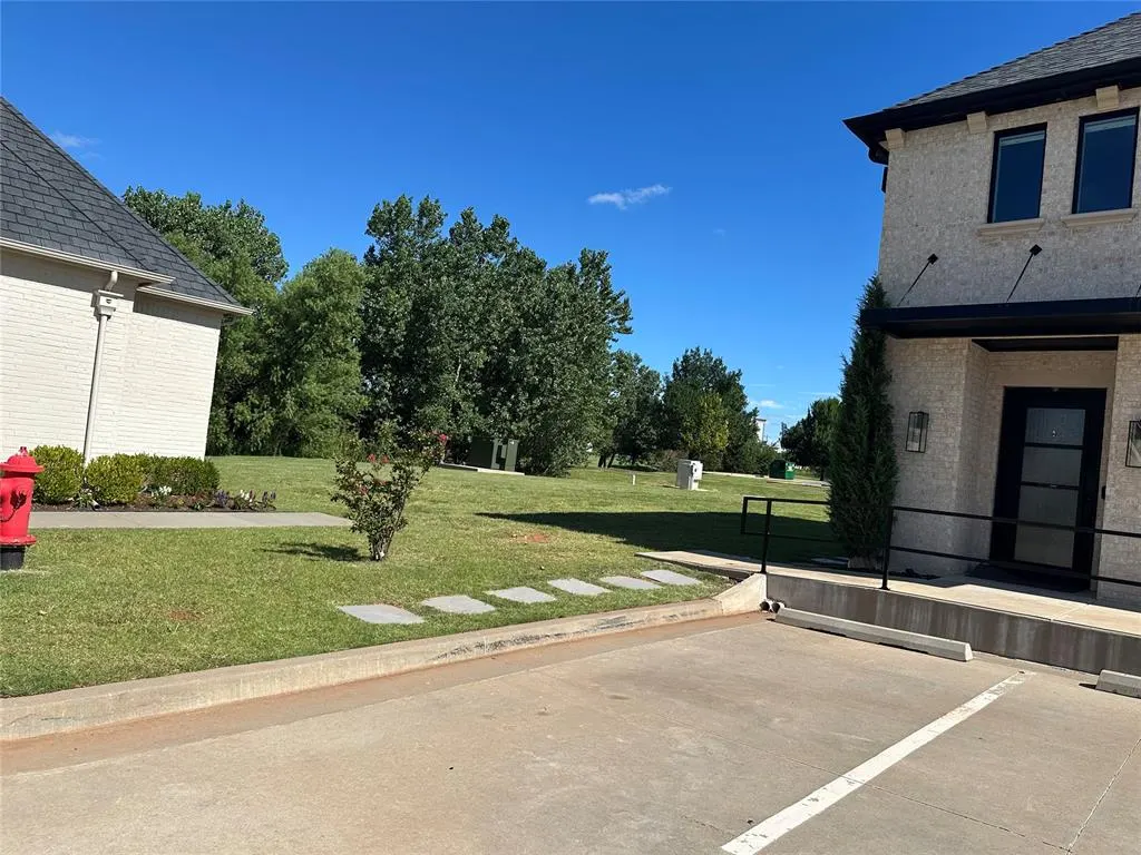 Photo 4 — 14628 Bogert Parkway, Oklahoma City, OK 73134
