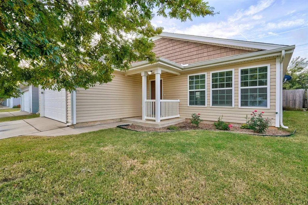 Front exterior — 1808 NW 143rd Street, Edmond, OK 73013