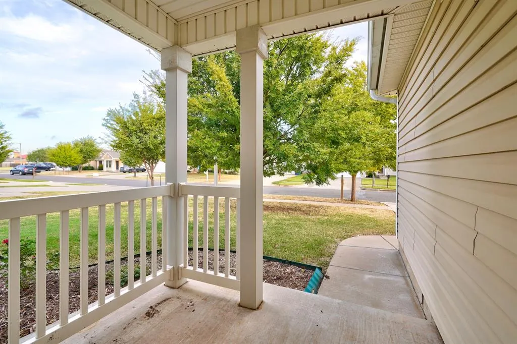Photo 2 — 1808 NW 143rd Street, Edmond, OK 73013