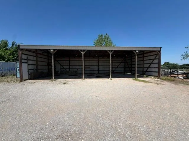 Photo 3 — 1109 Summit Ridge Drive, Edmond, OK 73025
